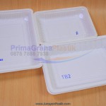 (TB) Tray Plastik Putih / Hitam Solid  Untuk Display Buah, Sayur, Makanan (Stock : Indent)